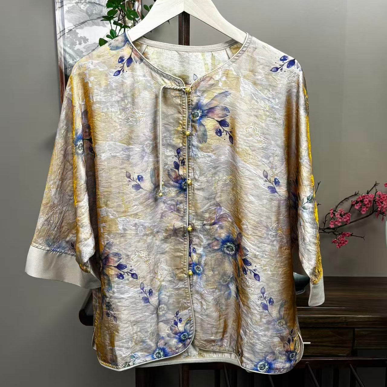 New Chinese-style Gold Blue Floral Jacquard Chinese Blouse