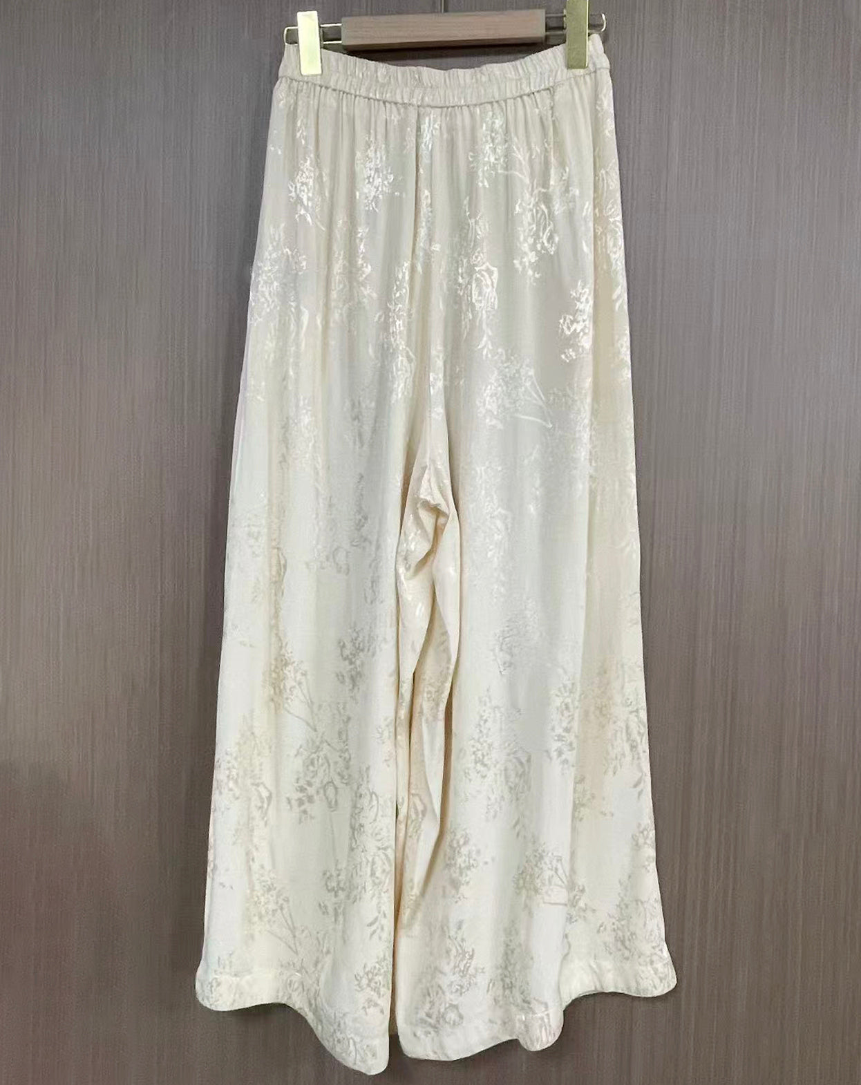 New Chinese-style High-Waisted Draped Satin Trousers
