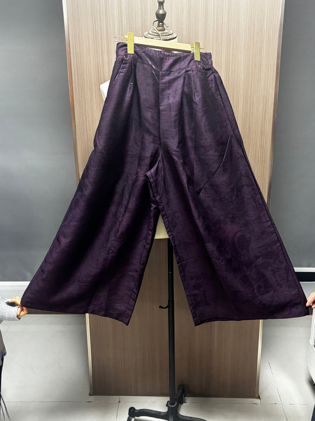 Women's Pants Spring and Autumn Wide-Leg Pants Silk Casual Pants Purple Jacquard Breathable, Cool, and Comfortable