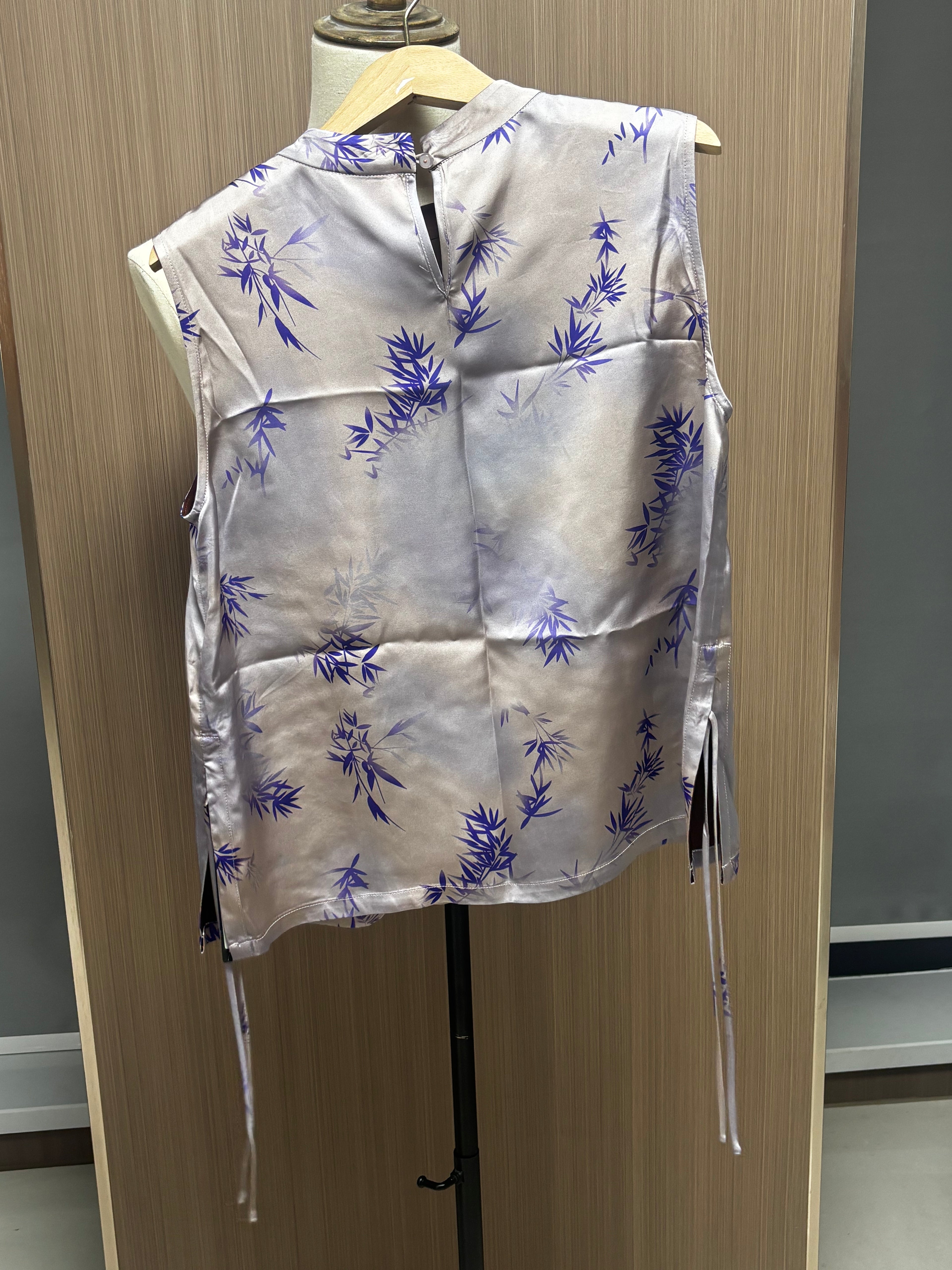 Women's Top Sleeveless Stand Collar Satin Print Chinese-Style Vest