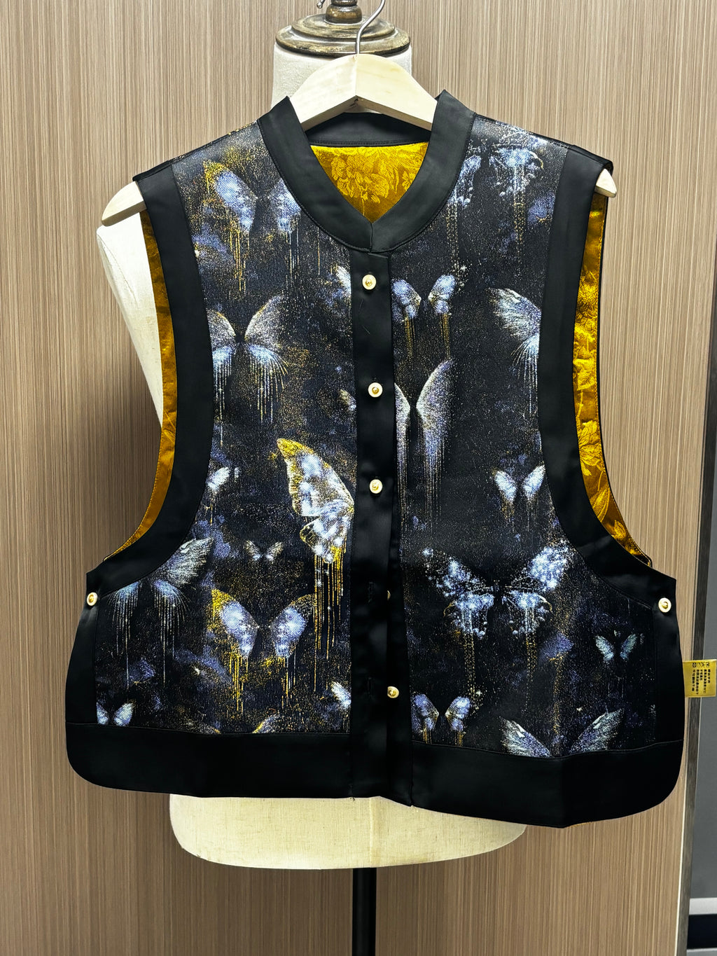 Women's top Tencel vest Blue butterfly tank top Sleeveless jacket
