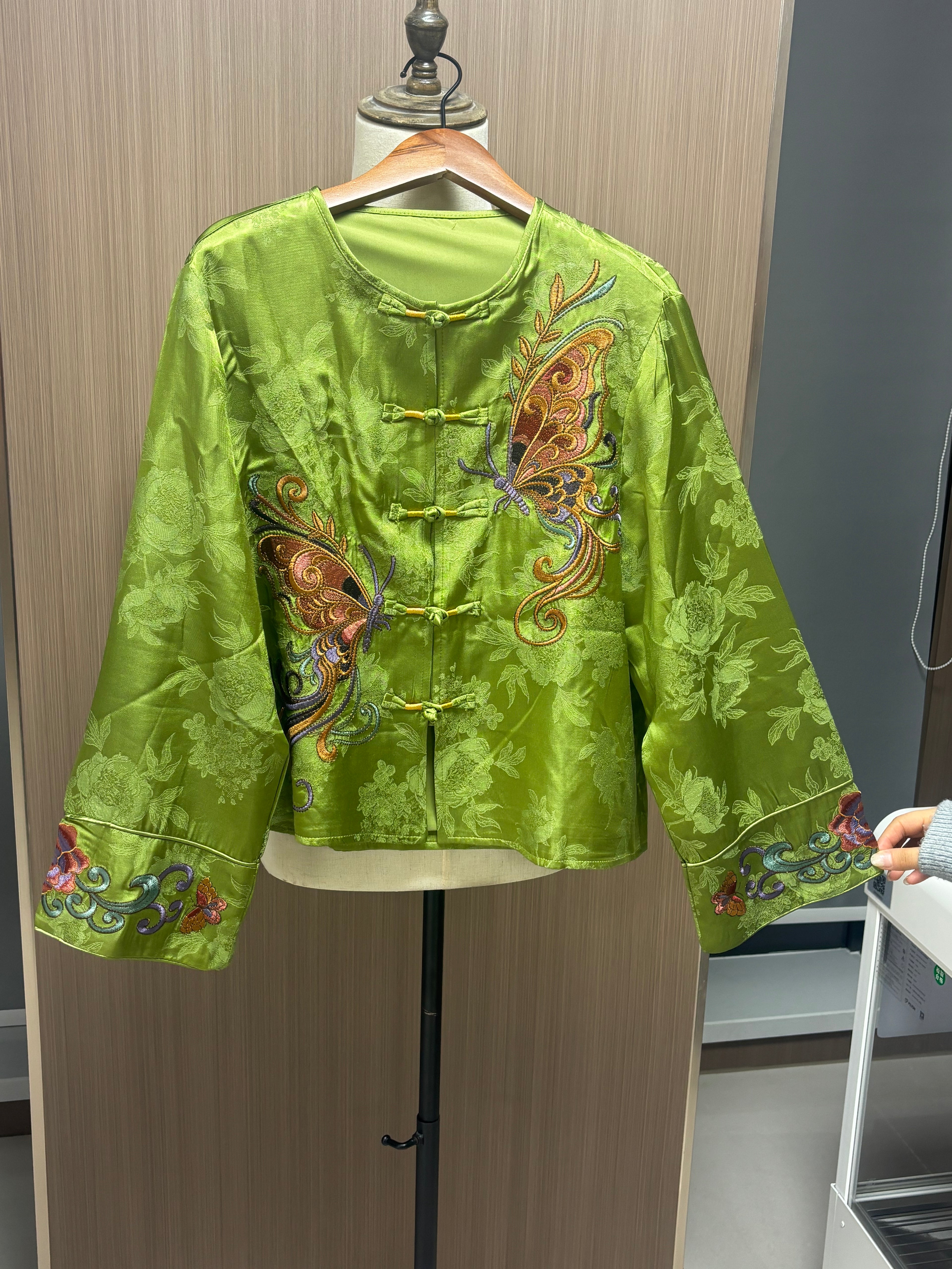 Women's Top Heavy Embroidery Satin Jacquard Top New Chinese-Style Shirt