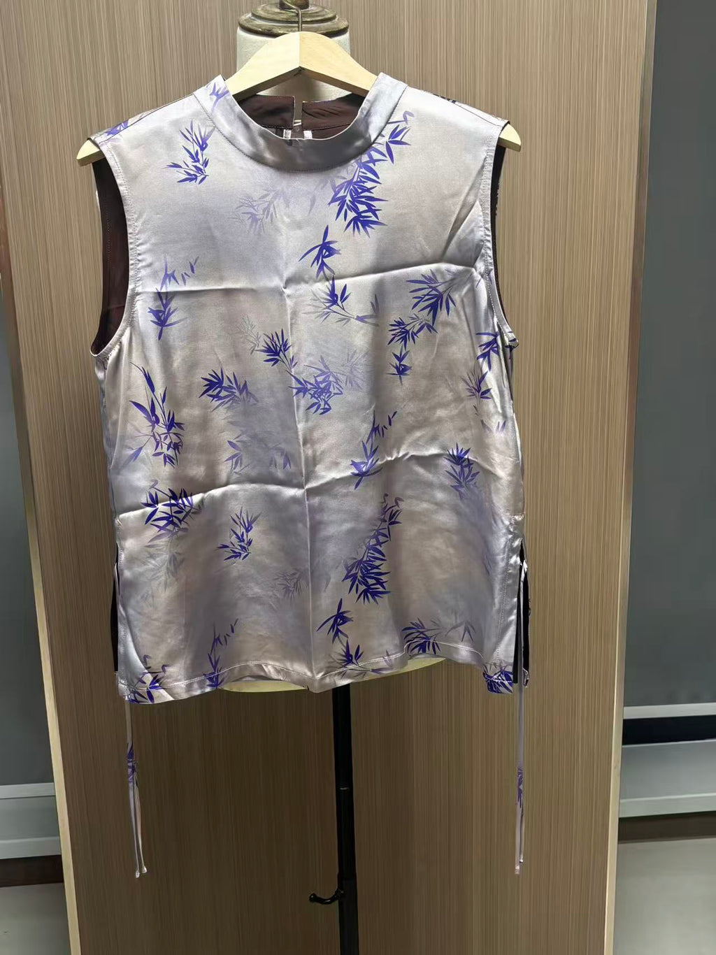 Women's Top Sleeveless Stand Collar Satin Print Chinese-Style Vest