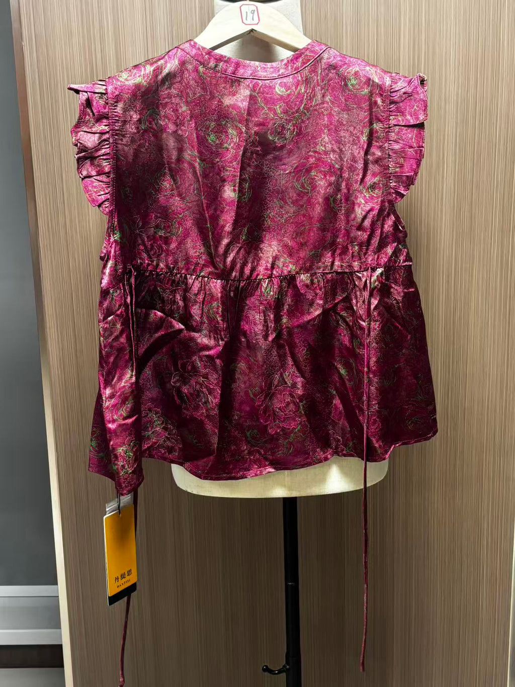 New Chinese-style Women's Top Sleeveless Short Style Rose Red Rose Pattern Cool Silk