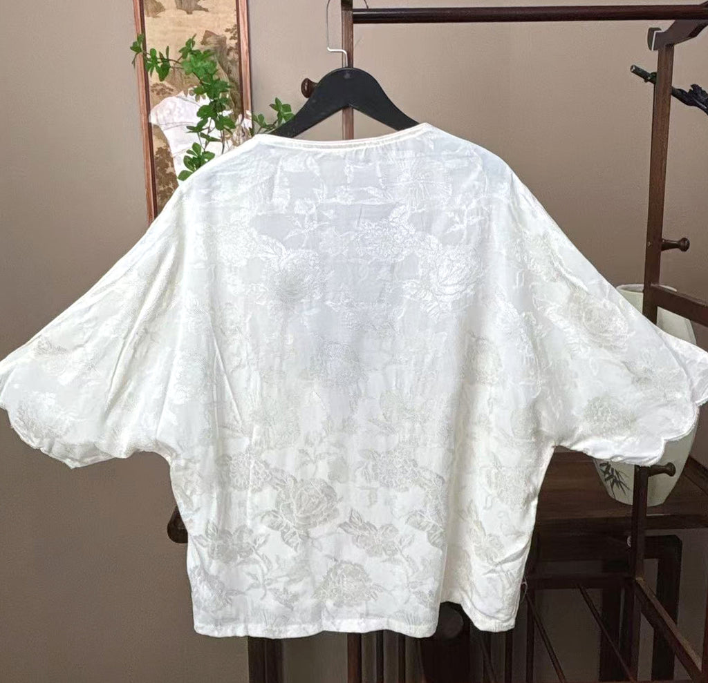 New Chinese-style White Butterfly Embroidered Tie Cardigan