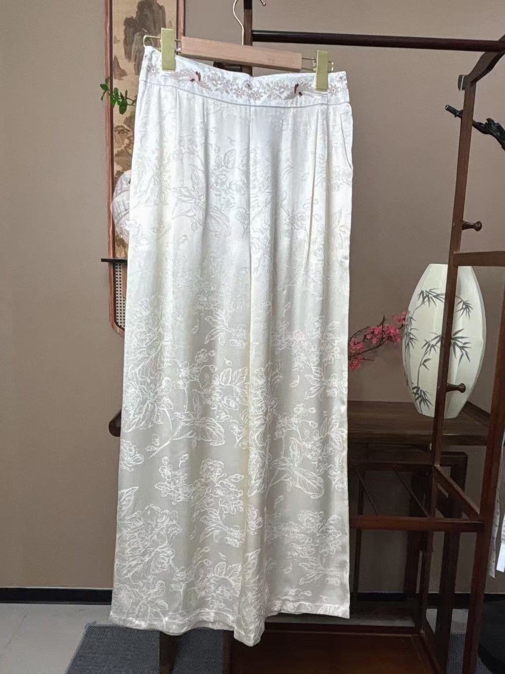 New Chinese-style Off-White Jacquard Wide-Leg Pants