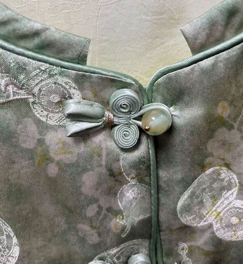 New Chinese-style Light Green Butterfly Embroidered Chinese Vest