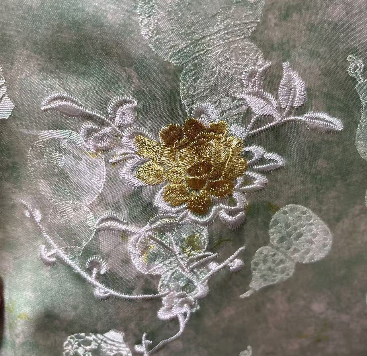 New Chinese-style Light Green Butterfly Embroidered Chinese Vest