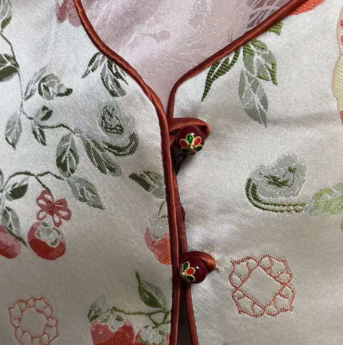 New Chinese-style Persimmon Cat Jacquard Vest Can be worn on both sides