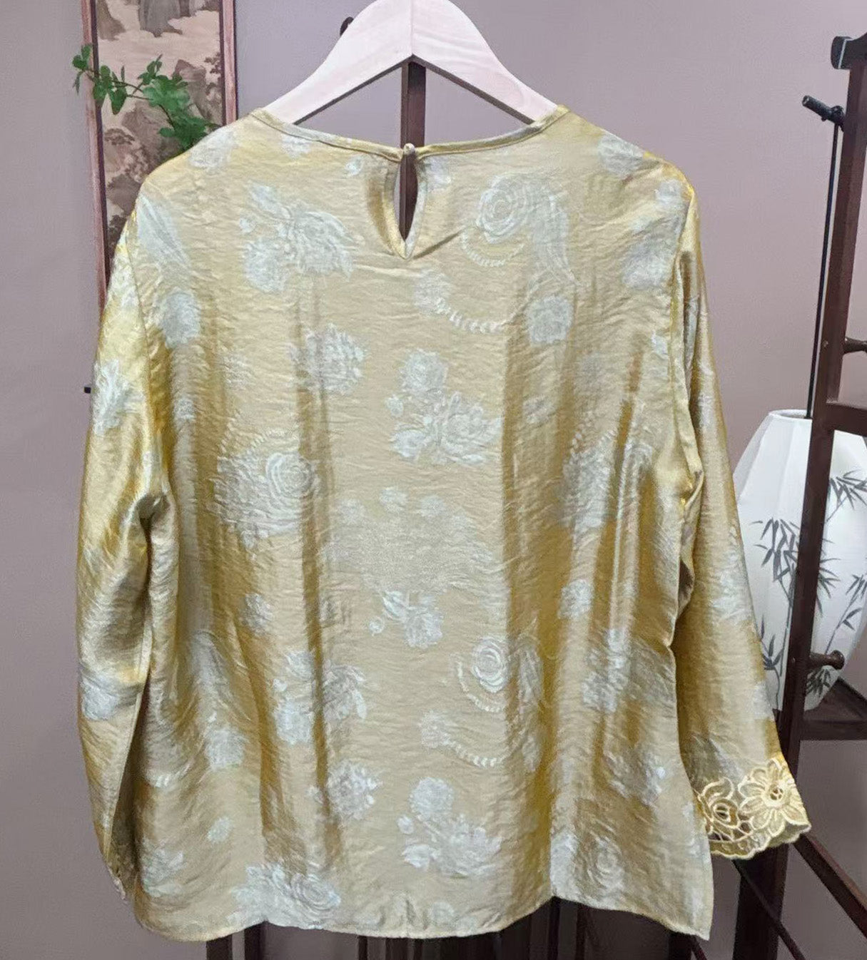 New Chinese-style Gold Floral Jacquard Lace Chinese Blouse