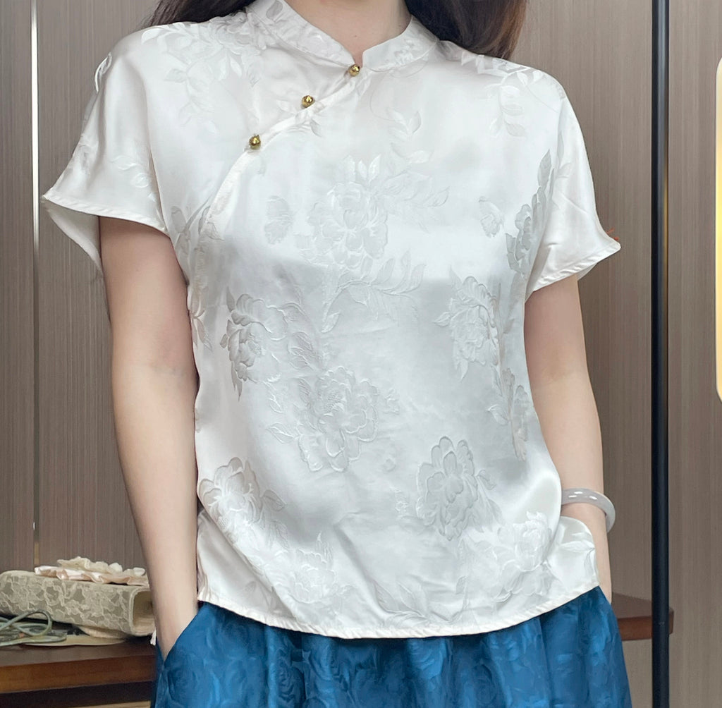 New Chinese-style Floral Jacquard Mandarin Collar Top, Satin Diagonal Placket Frog Button Short-Sleeve Blouse