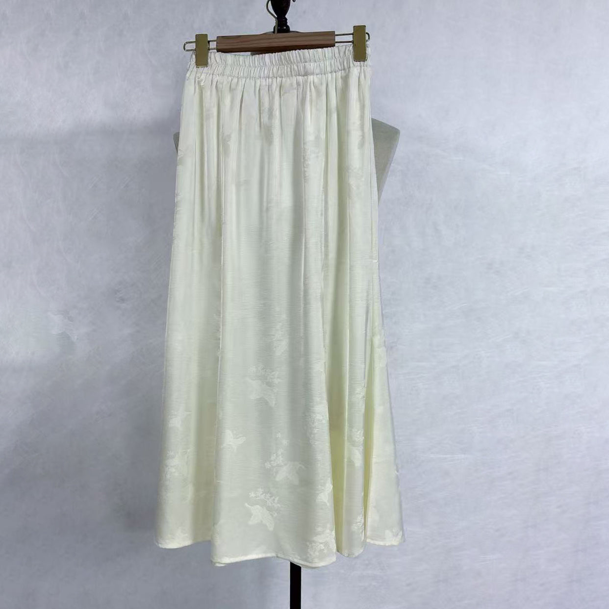 New Chinese-Style Butterfly Jacquard Satin Skirt Elastic Waist A-Line Midi Skirt