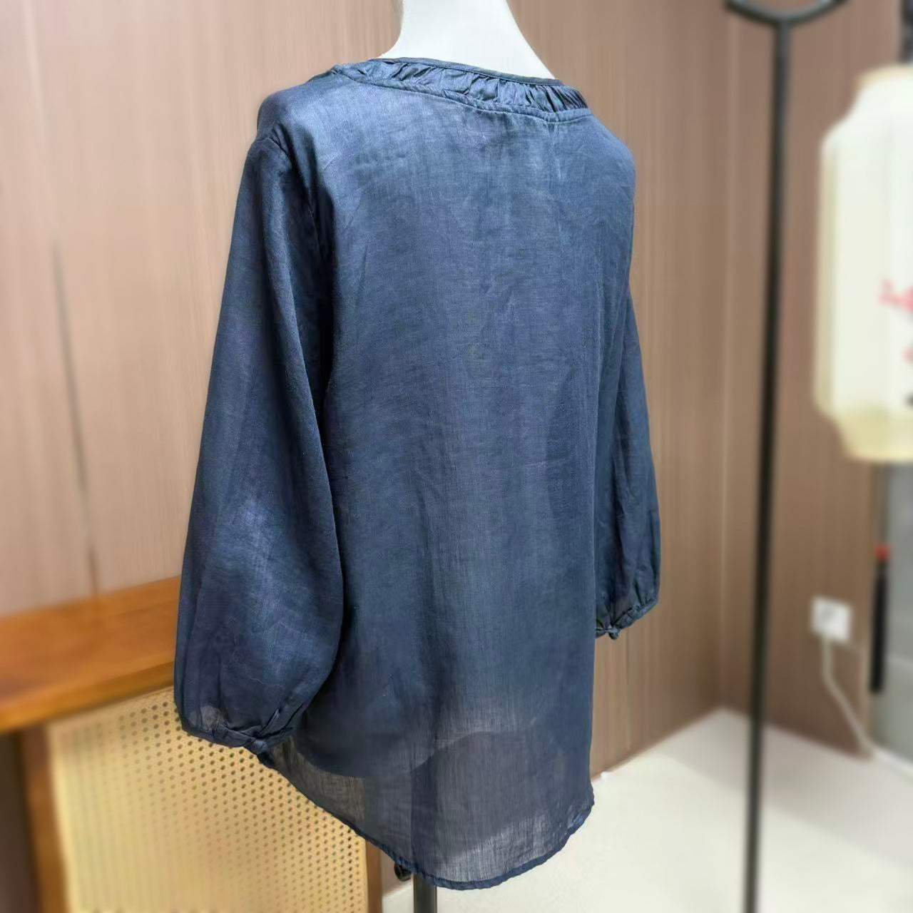 New Chinese-style Navy Bamboo Embroidery Linen Blouse