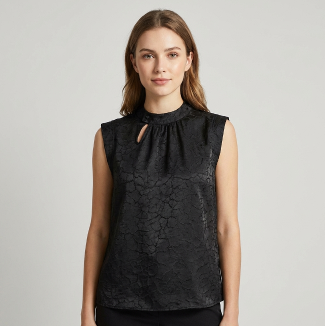 New Chinese-style Black Crinkled Texture Sleeveless Top