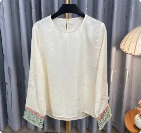 New Chinese Style Jacquard Round Neck Top, Contrast Embroidery Cuff Loose Long Sleeve Blouse