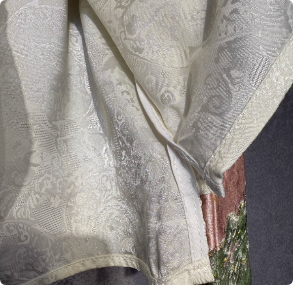 New Chinese Style Jacquard Round Neck Top, Contrast Embroidery Cuff Loose Long Sleeve Blouse