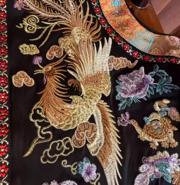 New Chinese-style Heavy Phoenix Embroidery Frog Button Vest
