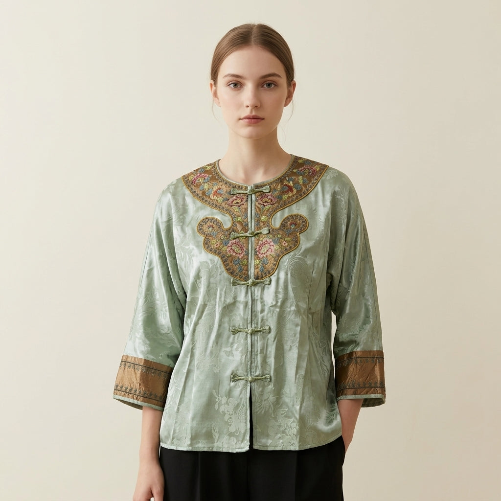 New Chinese-style Embroidered Frog Button Jacquard Top