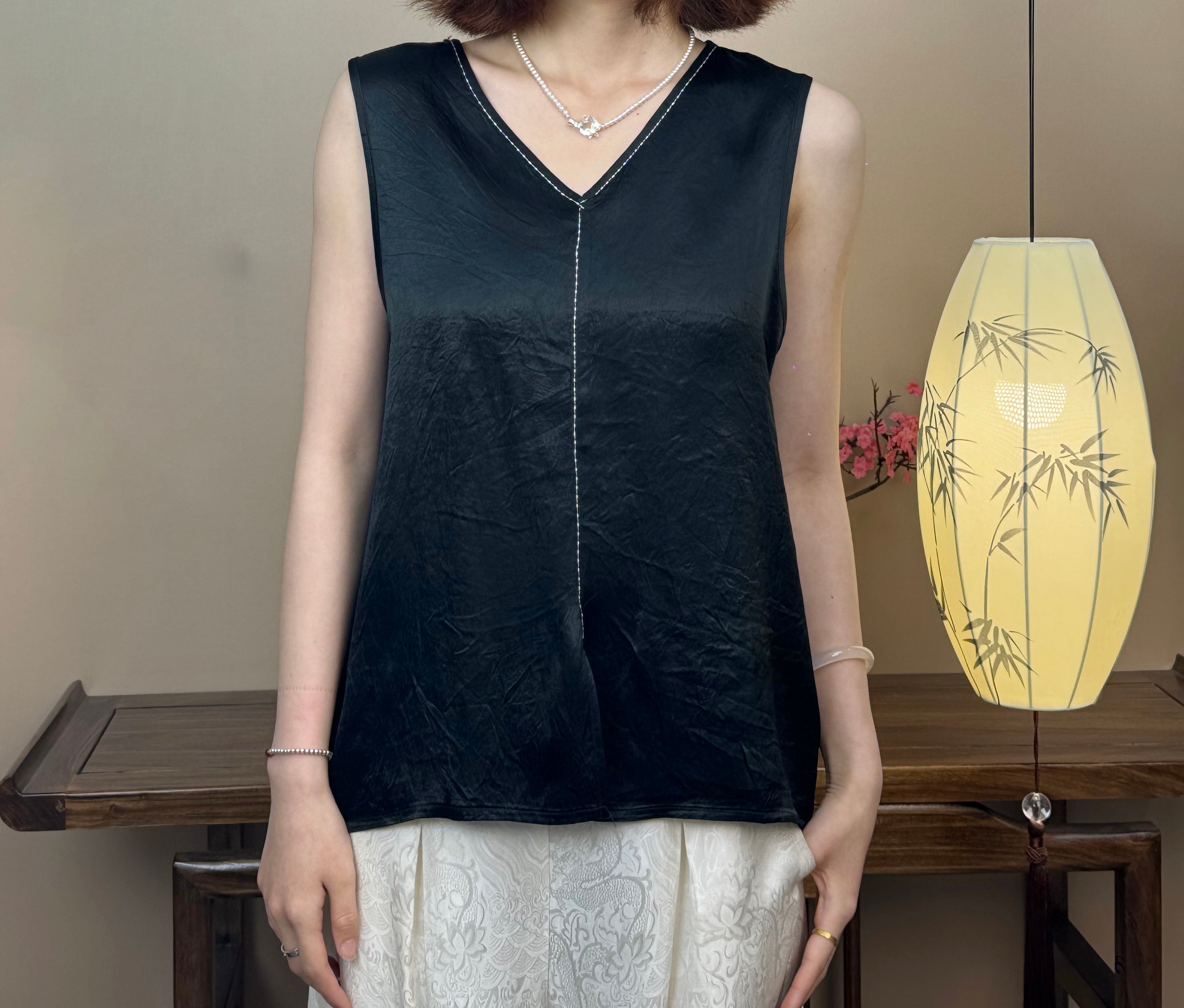New Chinese Style V-neck Sleeveless Tank Top